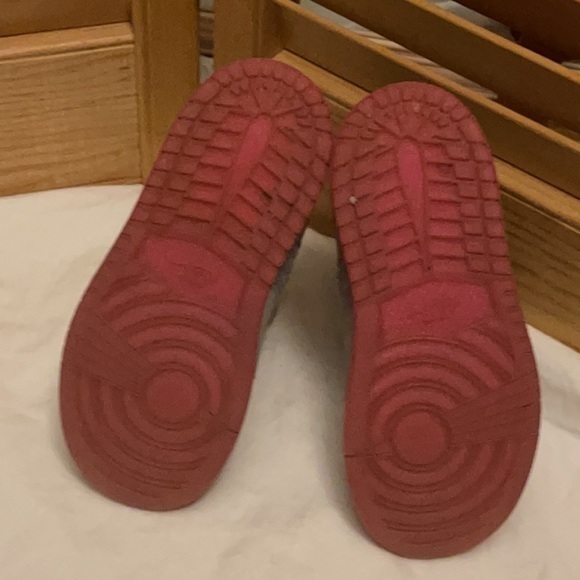 Nike air Jordan hightops! Grey and pink! Size 10c - Picture 6 of 6